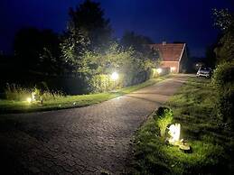 Shell Modern Retreat