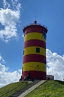 Shell Modern Retreat