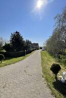 Shell Modern Retreat