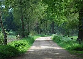 Cozy Countryside Getaway