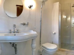 Belvilla by OYO Luna