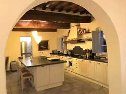 Belvilla by OYO Luna