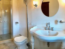 Belvilla by OYO Luna