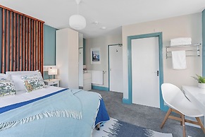 Park View Rooms and Relaxation