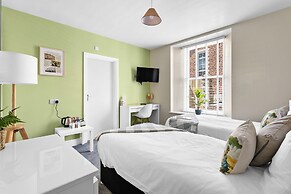 Park View Rooms and Relaxation