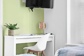 Park View Rooms and Relaxation