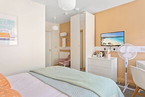 Park View Rooms and Relaxation