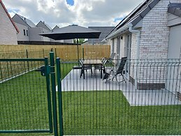 Cozy Polder House on the Westhinder Domain