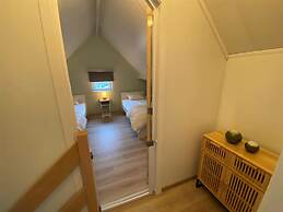 Cozy Polder House on the Westhinder Domain