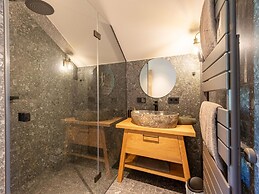 Pleasant Chalet in Wolting With Sauna