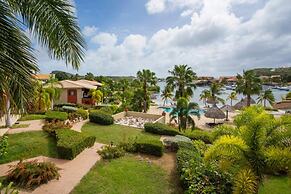 Spanish Water Apartments - Garden View