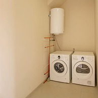 Spanish Water Apartments - Garden View