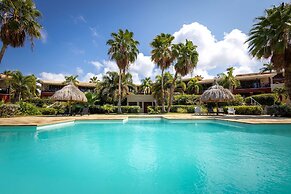 Spanish Water Apartments - Terrace