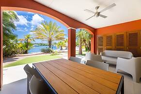 Spanish Water Apartments - Terrace