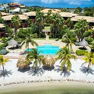 Spanish Water Apartments - Terrace