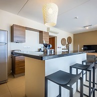 Spanish Water Apartments - Terrace