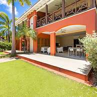 Spanish Water Apartments - Terrace