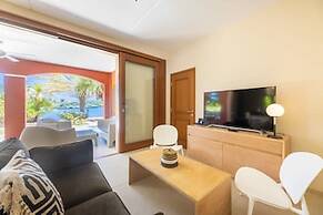 Spanish Water Apartments - Terrace