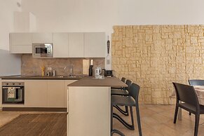 3900 Leccelsa Dimora by Barbarhouse