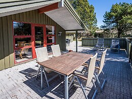 8 Person Holiday Home in Norre Nebel