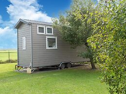 Holiday Home in Burgerbrug Near the Beach