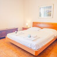 Sweet Garden Apartment - Italian Homing