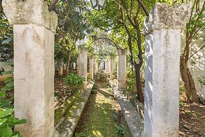 3906 Corte Degli Aranci by Barbarhouse