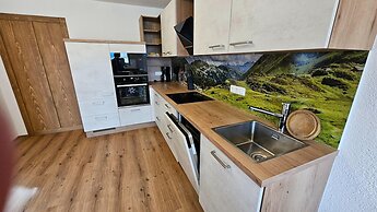 Warm Apartment in Uttendorf