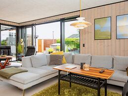 8 Person Holiday Home in Hejls