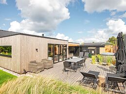 8 Person Holiday Home in Hejls