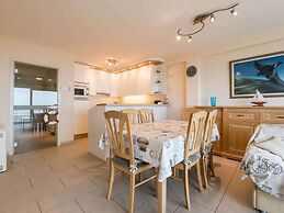 Apartment in Koksijde for 6 Person