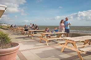 Luxury 2- Bed Caravan in Mersea Island Colchester