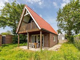 Peaceful Holiday Home in Renesse With Garden