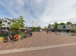 Peaceful Holiday Home in Renesse With Garden