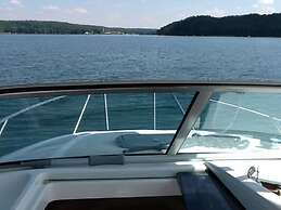 on Grimnitzsee With Lake Views