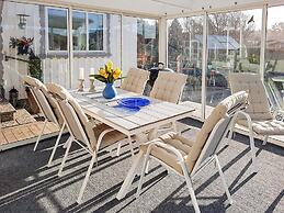 6 Person Holiday Home in Lysekil-by Traum