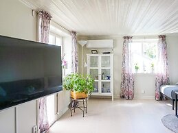 6 Person Holiday Home in Lysekil-by Traum