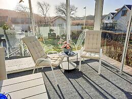 6 Person Holiday Home in Lysekil-by Traum