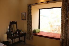 Chokhiwadi Forest Retreat
