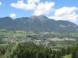 Kyrr Smart Mountain Retreat