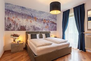 Kyrr Smart Mountain Retreat