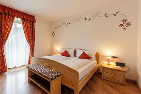 Kyrr Smart Mountain Retreat