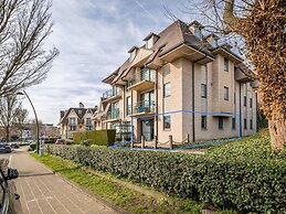 Artemis Gvo2 Apartment in Koksijde Near the Beach