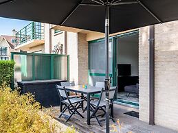 Artemis Gvo2 Apartment in Koksijde Near the Beach