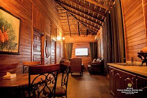 Volta Serene Hotel