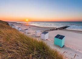 Romantic Holiday Home With Garden