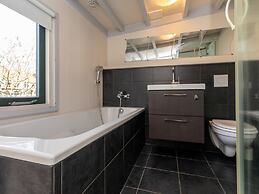 Romantic Holiday Home With Garden