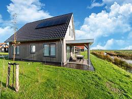 Holiday Home in Scherpenisse With Terrace