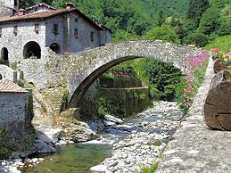 Elegant Mansion Stay in Tuscany