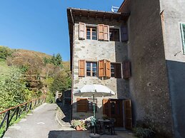 Elegant Mansion Stay in Tuscany